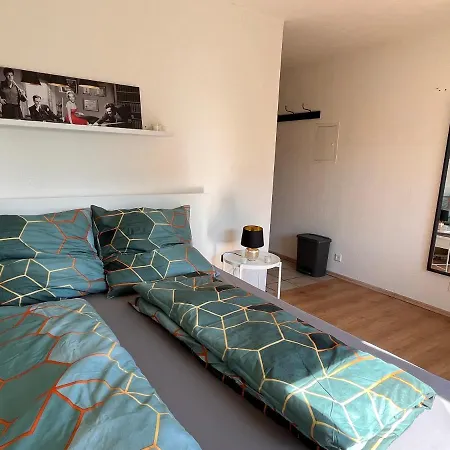 Διαμέρισμα Gemuetlich Wohnen In Der Neckarstadt *